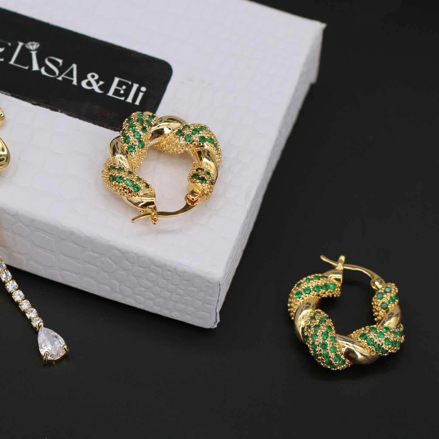 Adelisa&Eli Retro earrings
